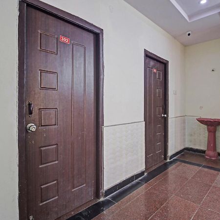 Hotel O Lavish Stay Sururnagar Eksteriør billede