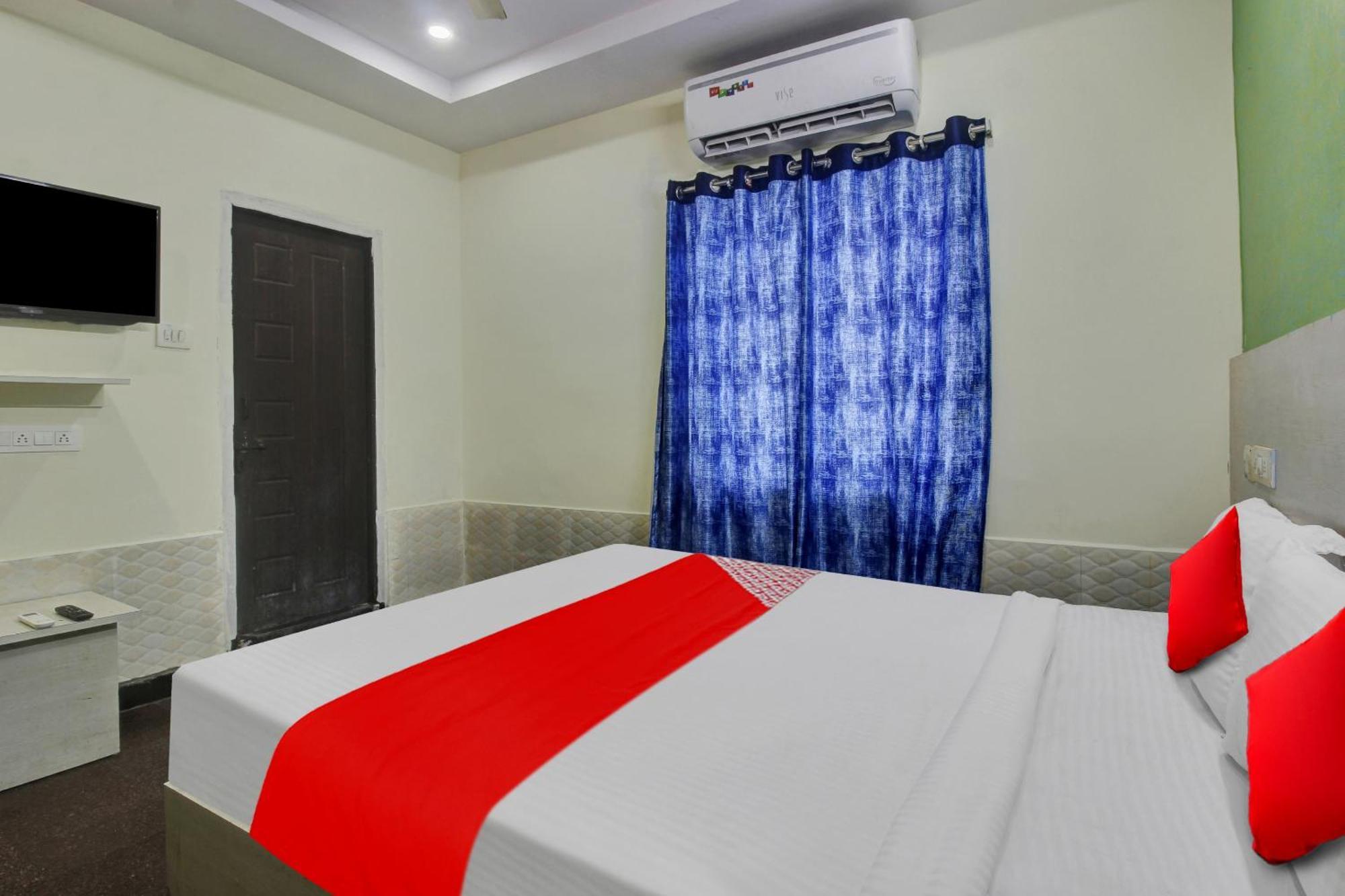 Hotel O Lavish Stay Sururnagar Eksteriør billede